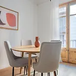 Blueground El Gotic Balcony Fully Furnished Bcn-122